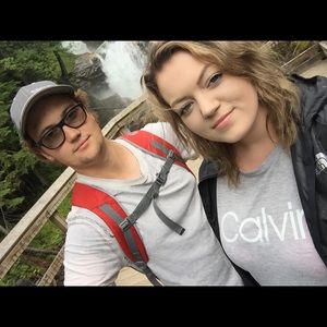 Meet your Posher, Alexandra